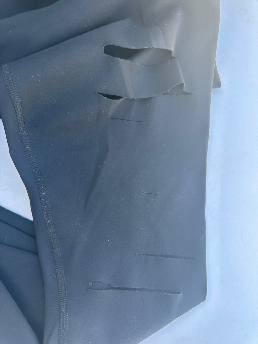 ALO Yoga Black High-Rise Performance Leggings - Picture 3 of 4